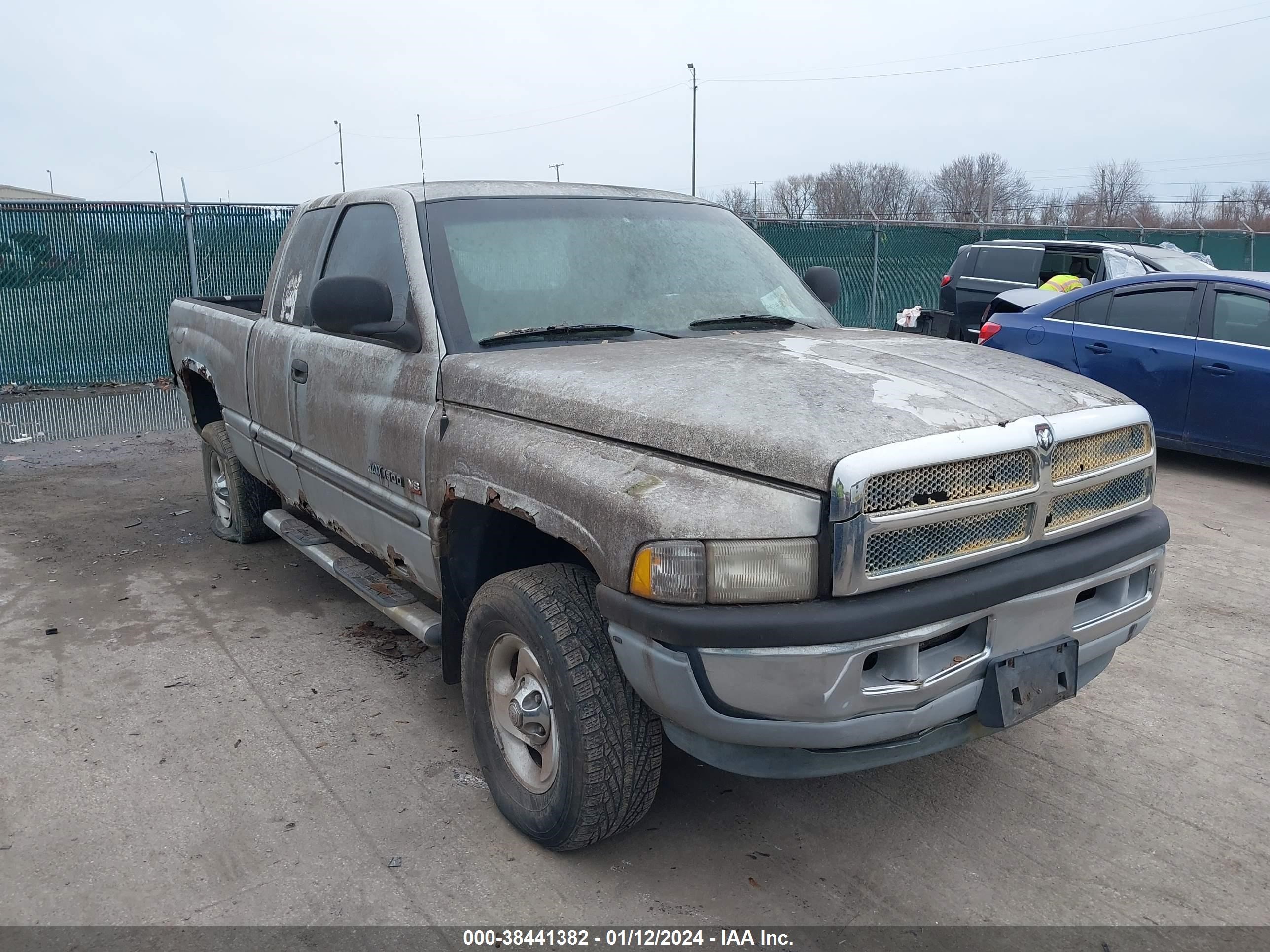 DODGE RAM 2001 1b7hf13z61j195311