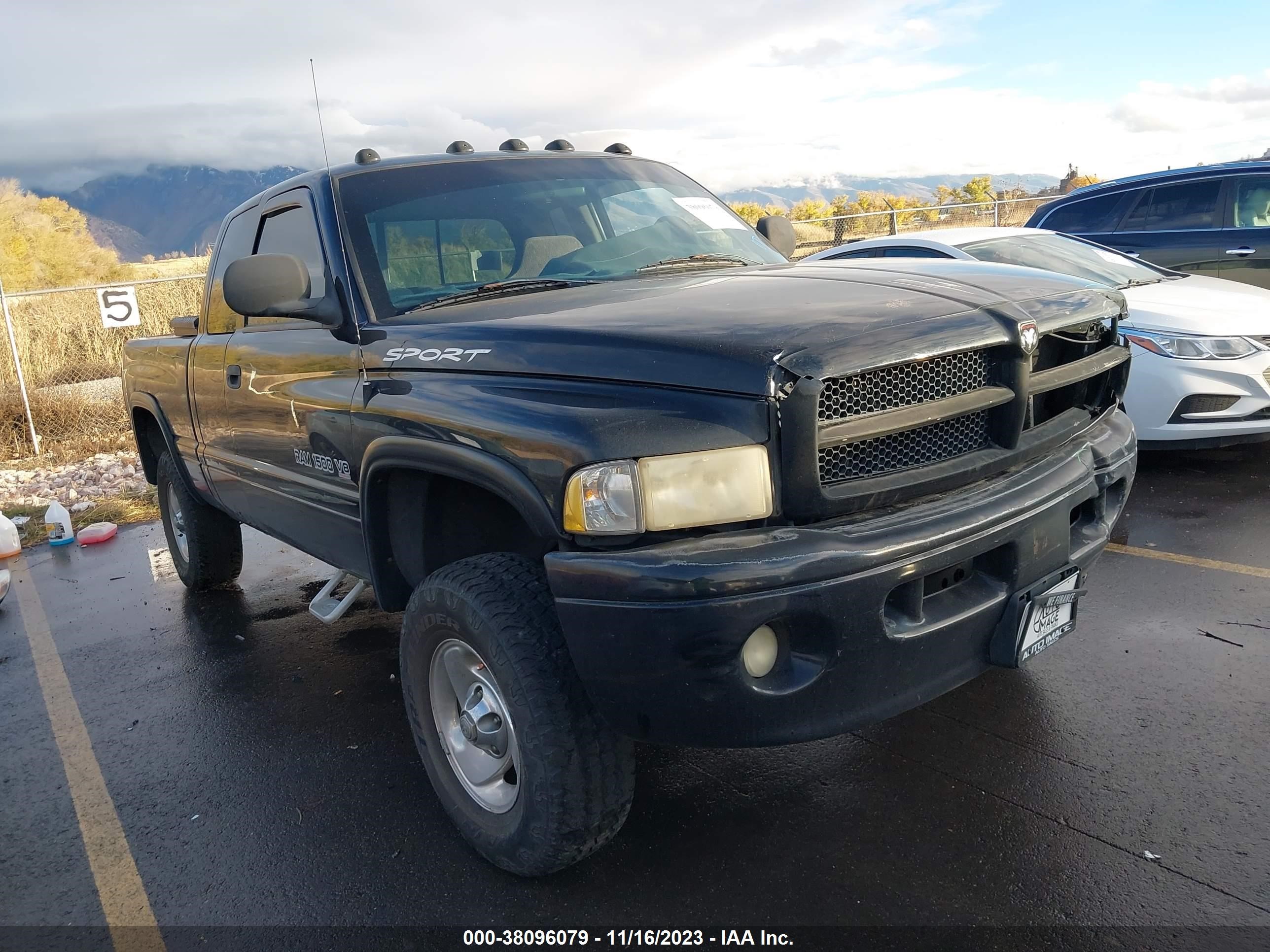 DODGE RAM 1999 1b7hf13z8xj643671