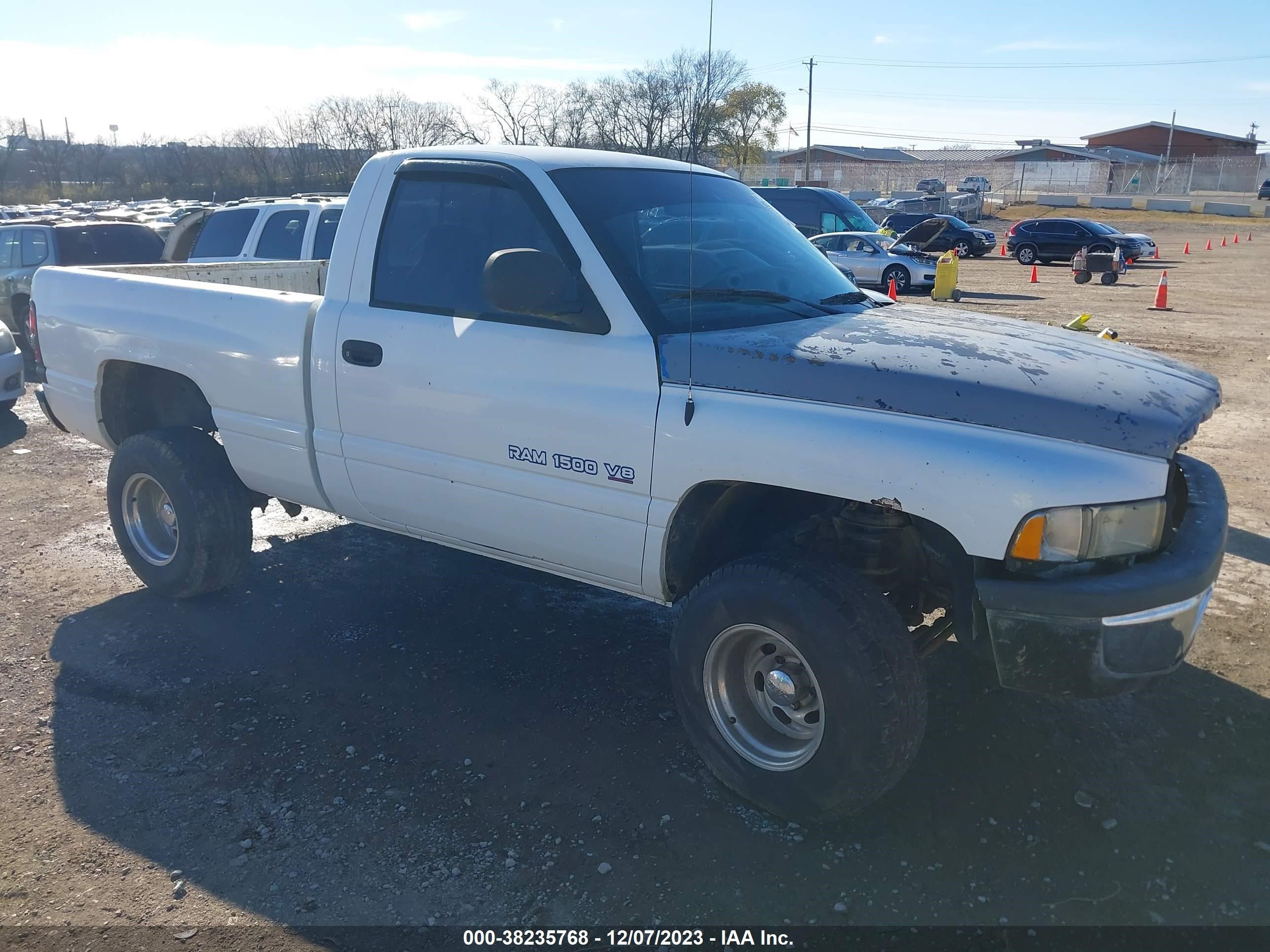 DODGE RAM 2001 1b7hf16zx1s642468