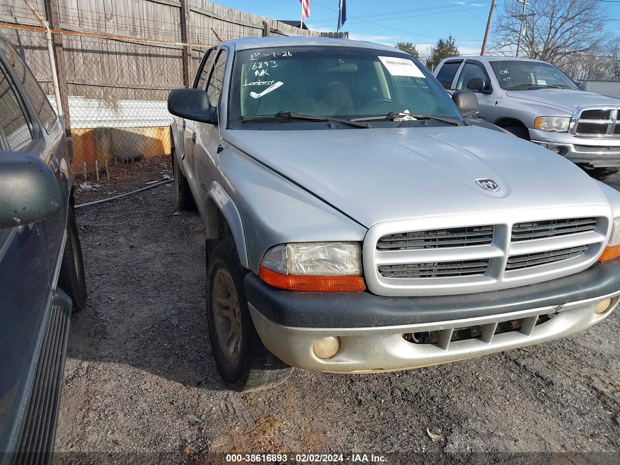 DODGE DAKOTA 2001 1b7hg2an11s314461