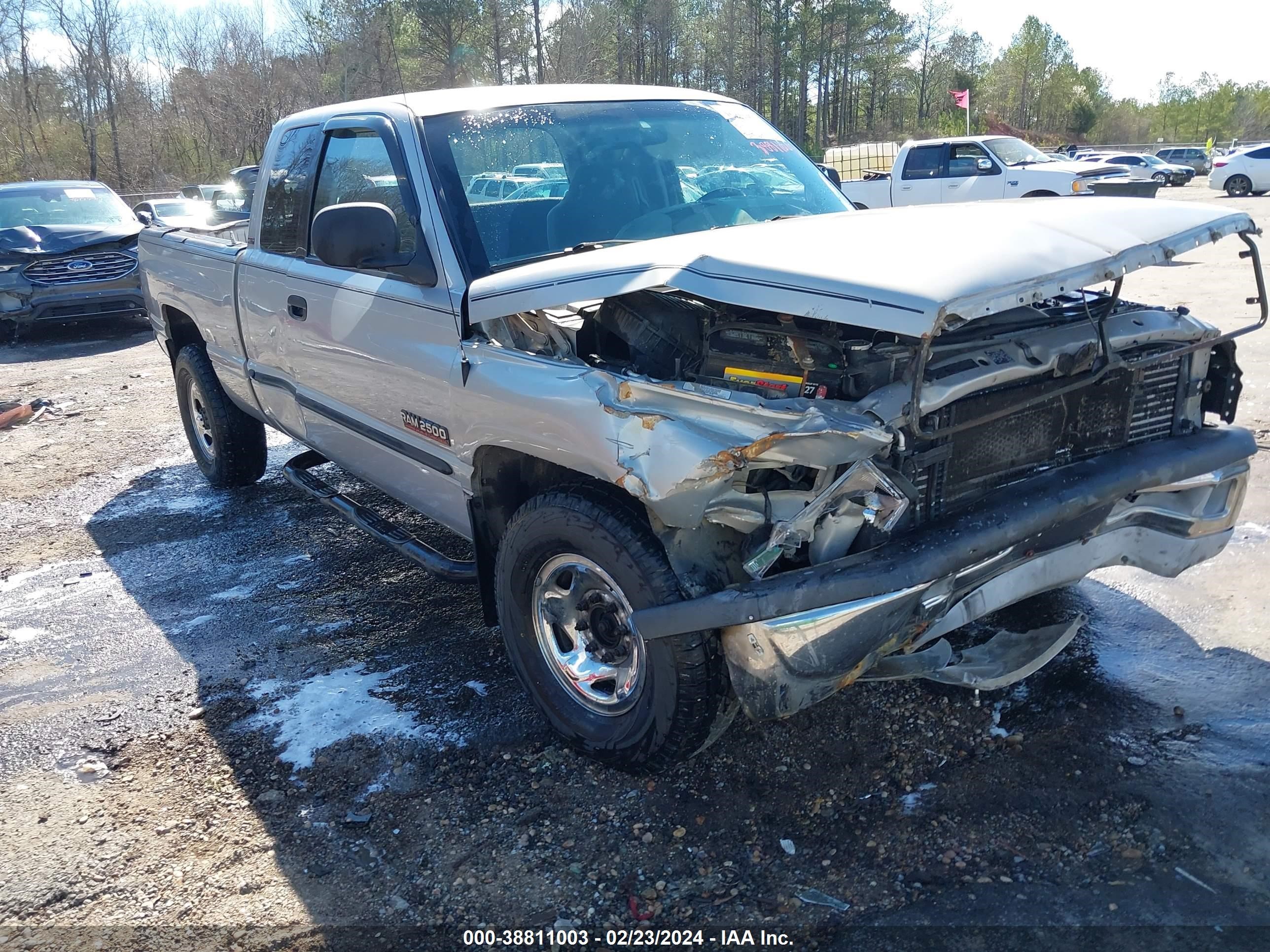 DODGE RAM 2001 1b7kc23631j202841