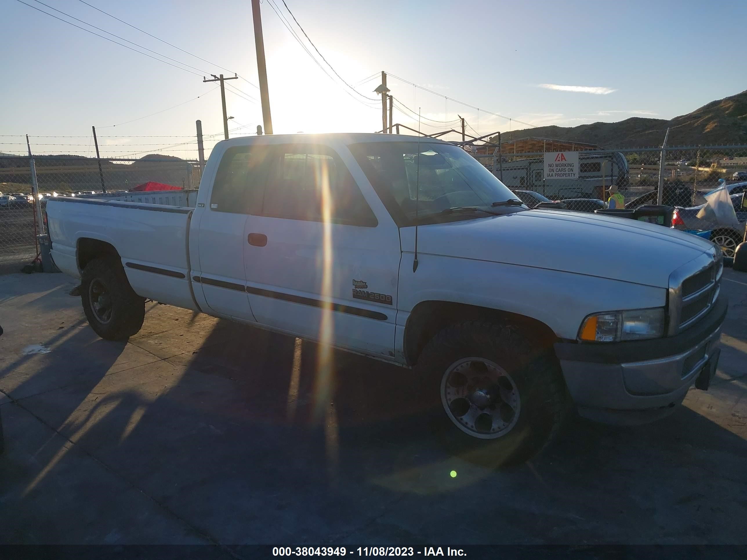 DODGE RAM 1998 1b7kc2364wj253966