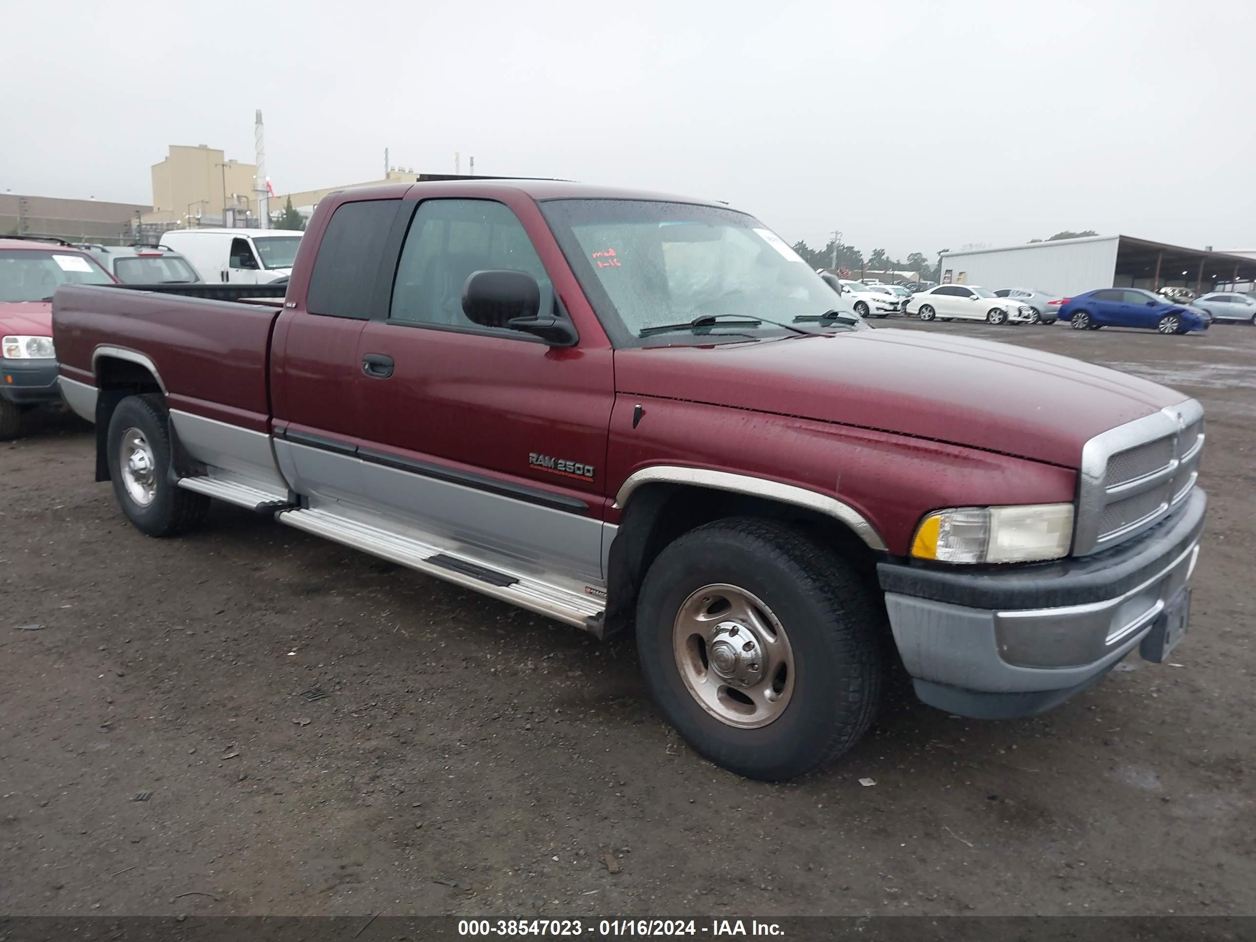 DODGE RAM 2000 1b7kc236xyj152045