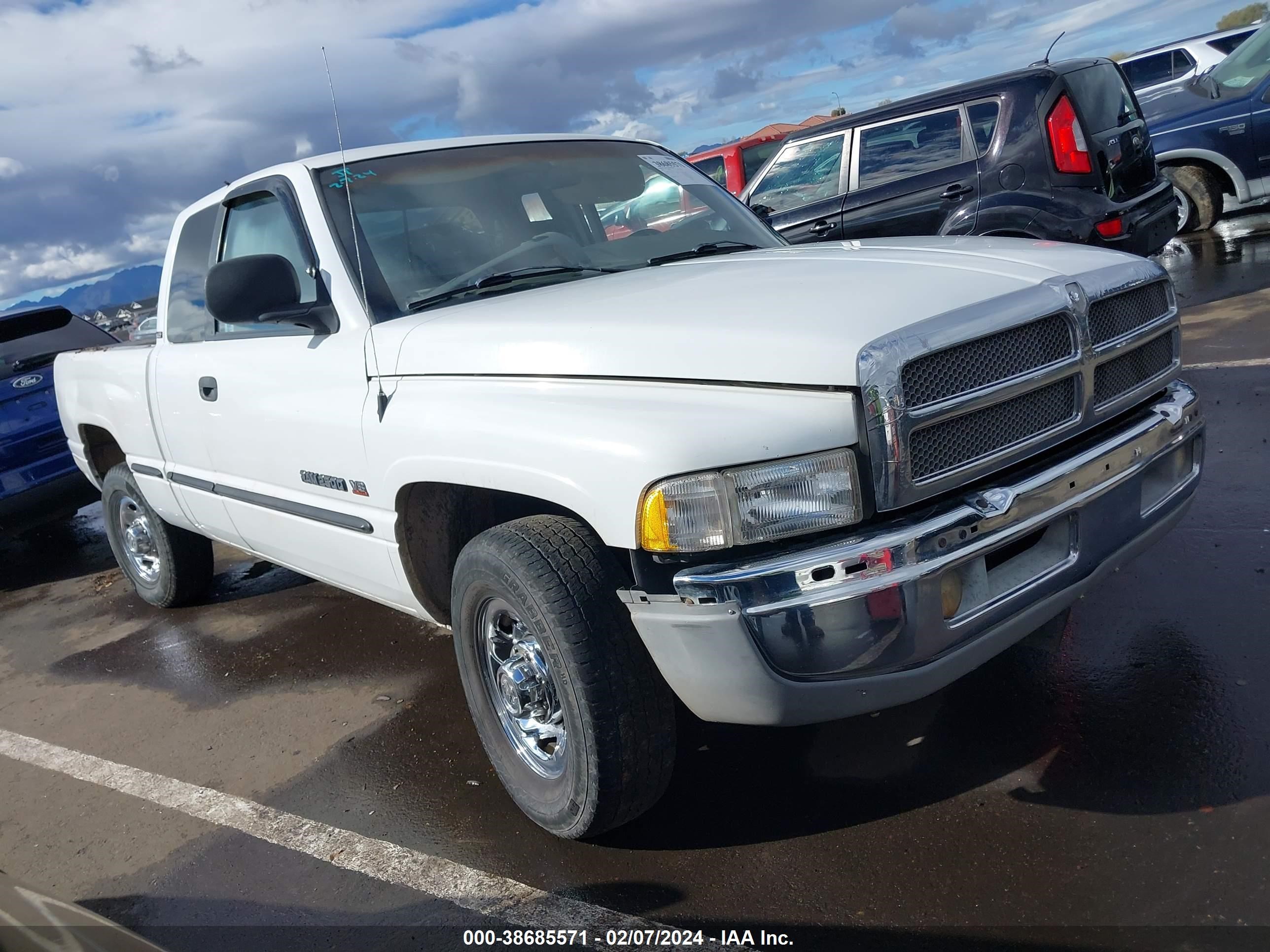 DODGE RAM 1998 1b7kc23z1wj158761