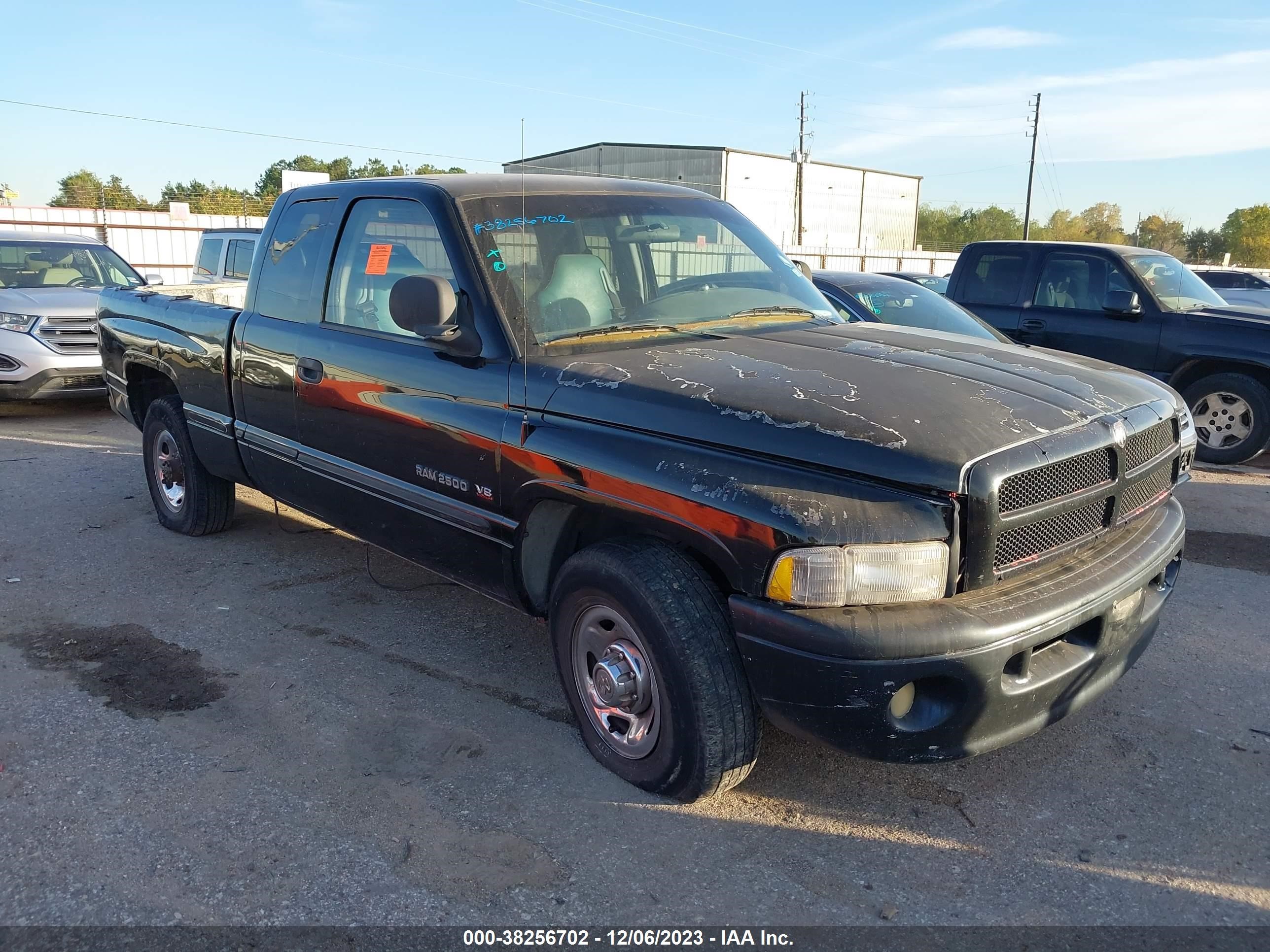 DODGE RAM 1999 1b7kc23z2xj558622