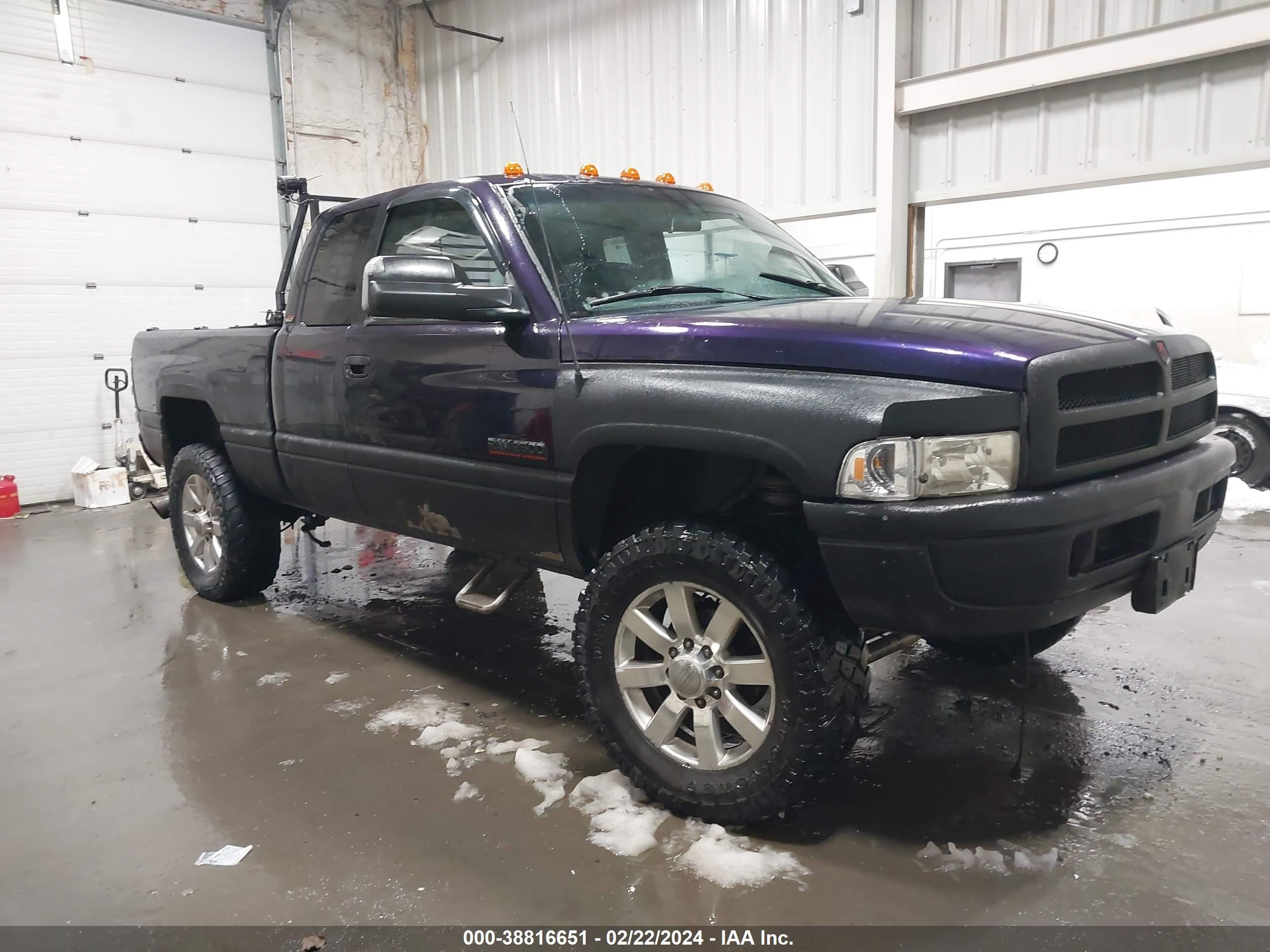 DODGE RAM 1998 1b7kf2363wj175039