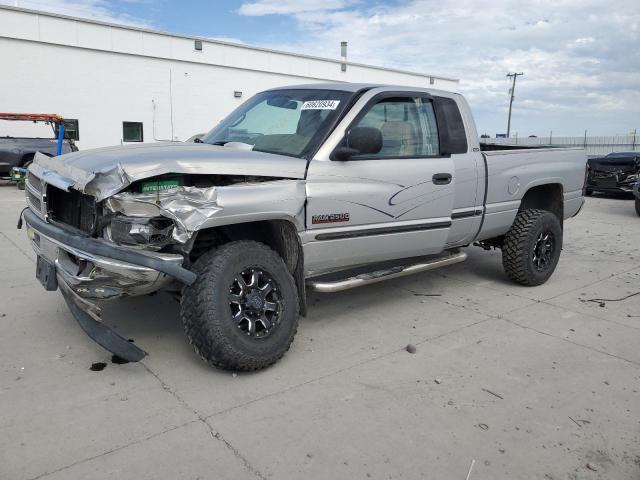 DODGE RAM 2500 2001 1b7kf23651j229918