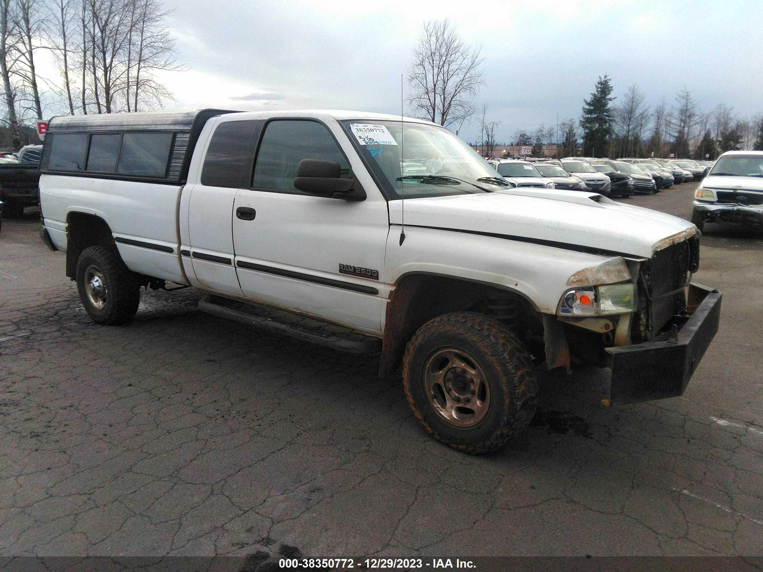 DODGE RAM 2001 1b7kf23681j587577