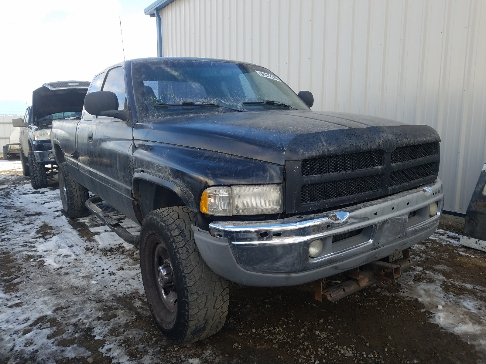 DODGE RAM 2500 1999 1b7kf2368xj591038