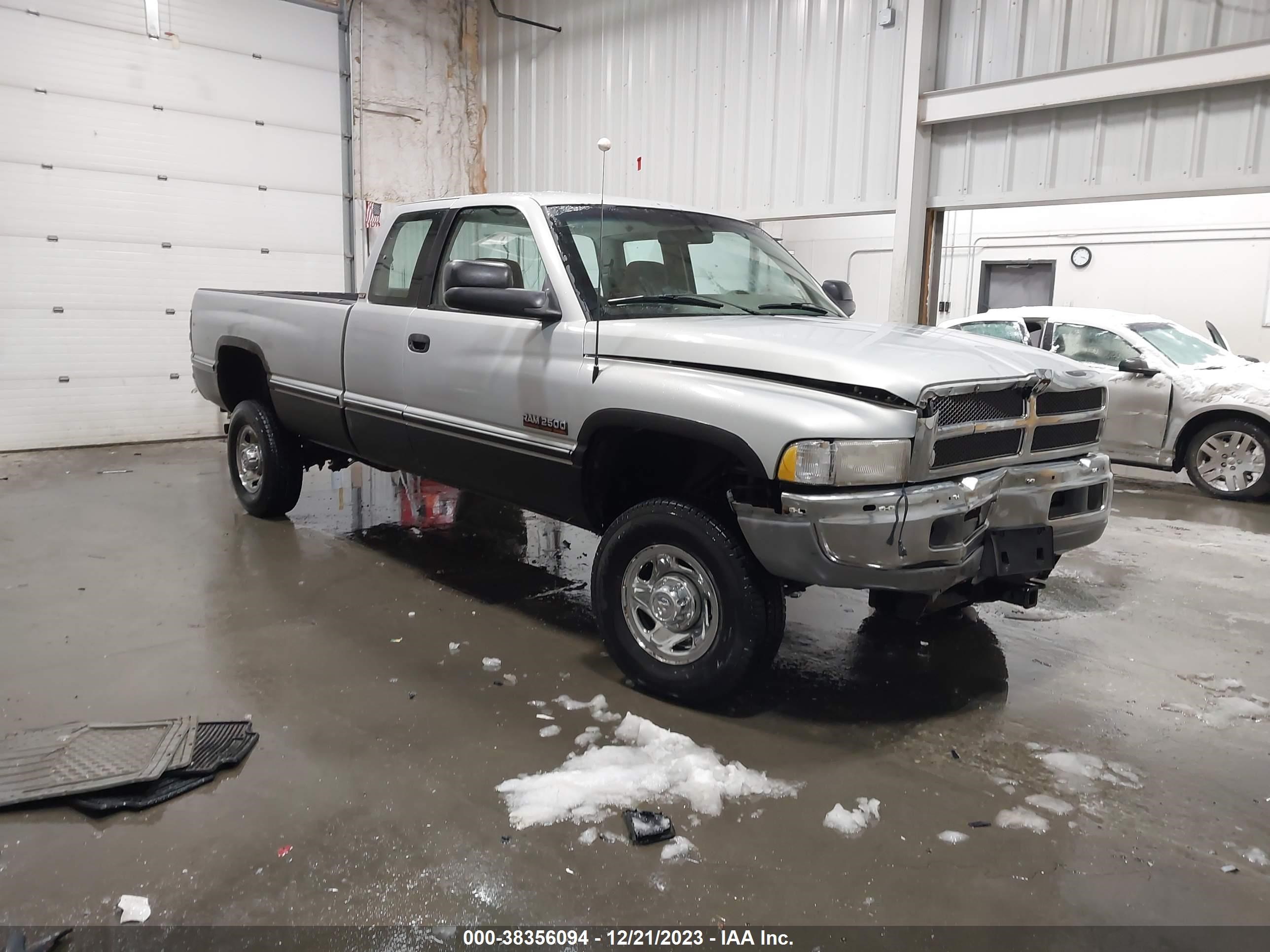 DODGE RAM 1996 1b7kf23c0tj175680