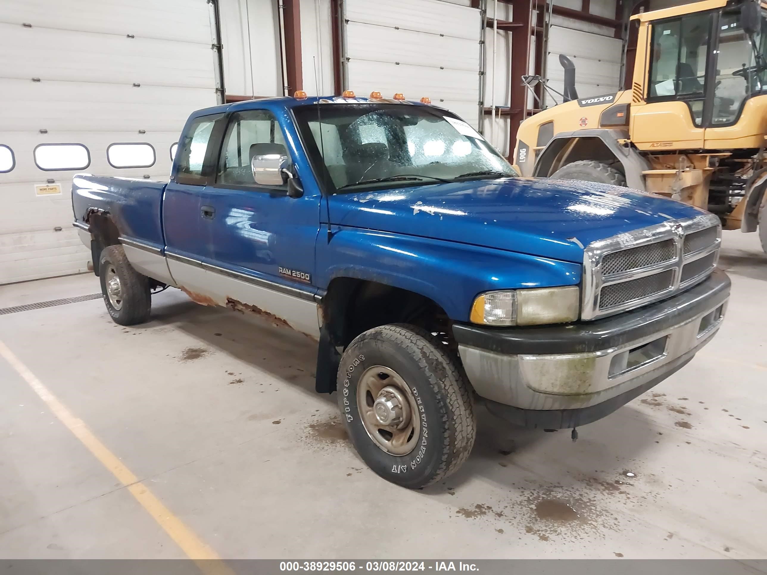 DODGE RAM 1996 1b7kf23c8tj136335