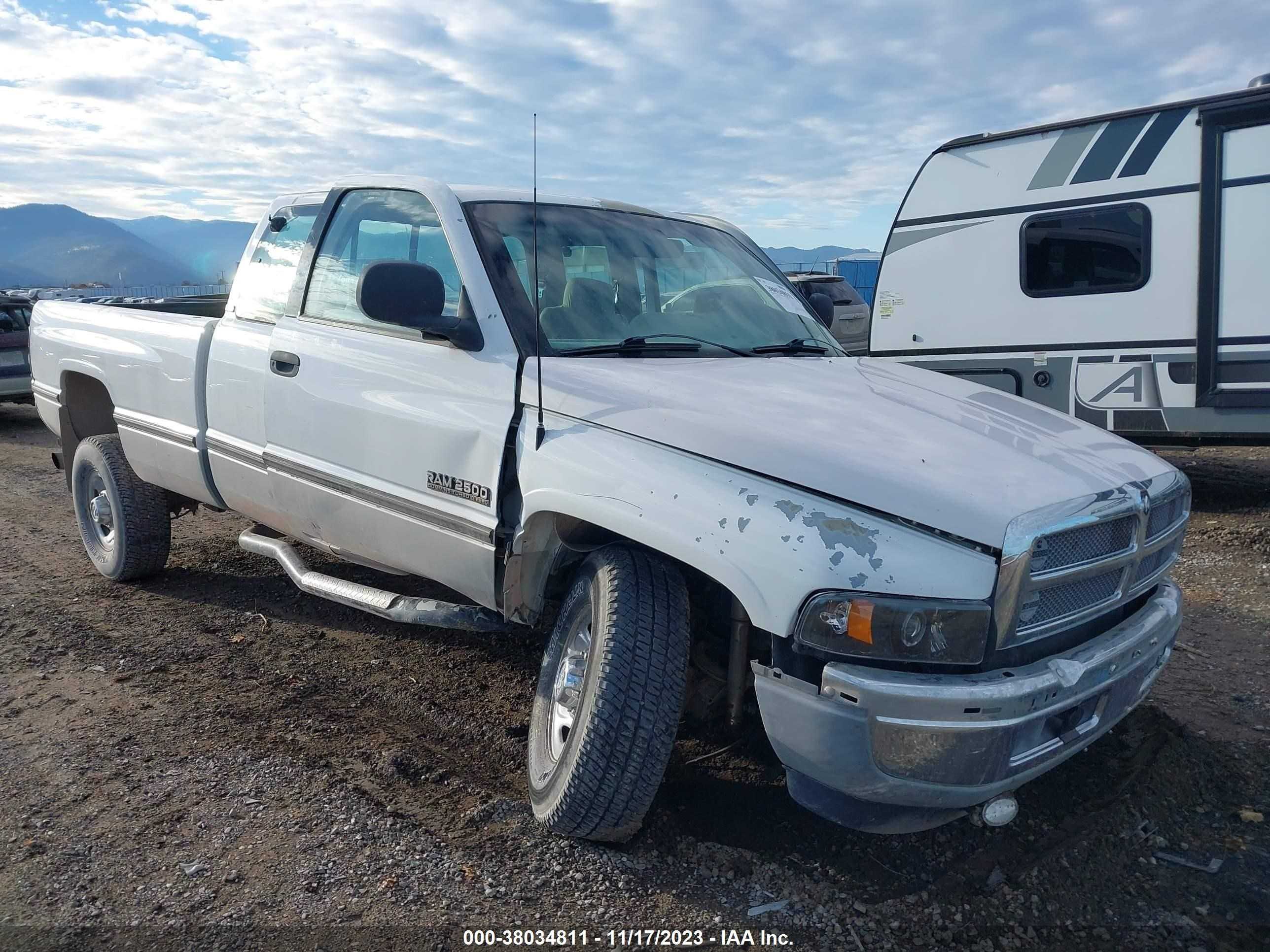 DODGE RAM 1996 1b7kf23c8tj139106