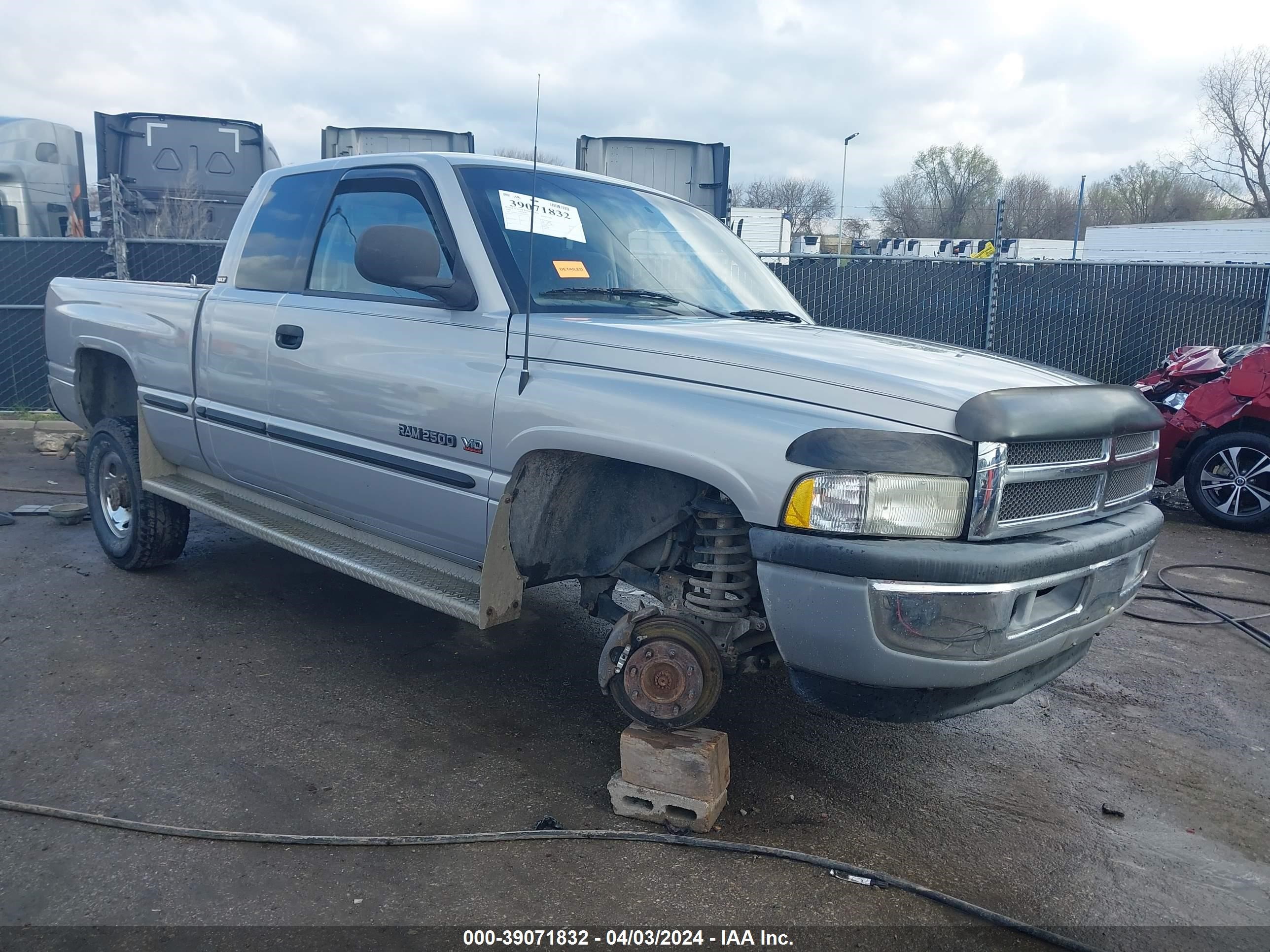 DODGE RAM 1998 1b7kf23w4wj229190