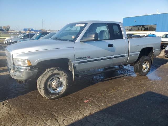 DODGE RAM 2500 2001 1b7kf23w91j561117