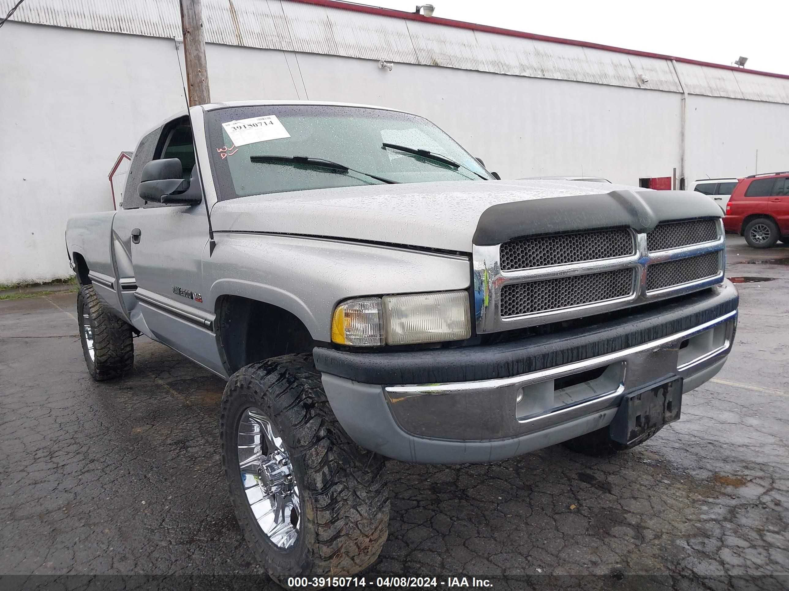 DODGE RAM 1996 1b7kf23z0tj121011