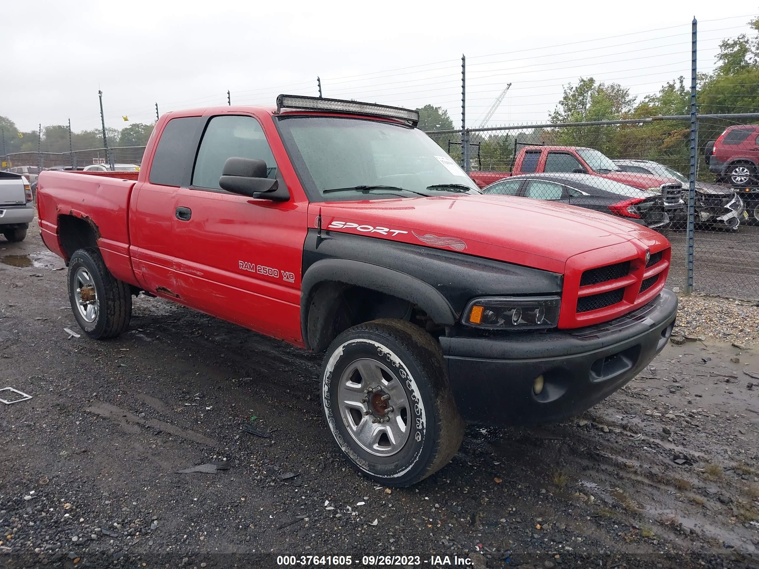 DODGE RAM 1999 1b7kf23z7xj533870