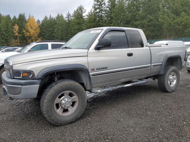 DODGE RAM 2500 2000 1b7kf23zxyj117765