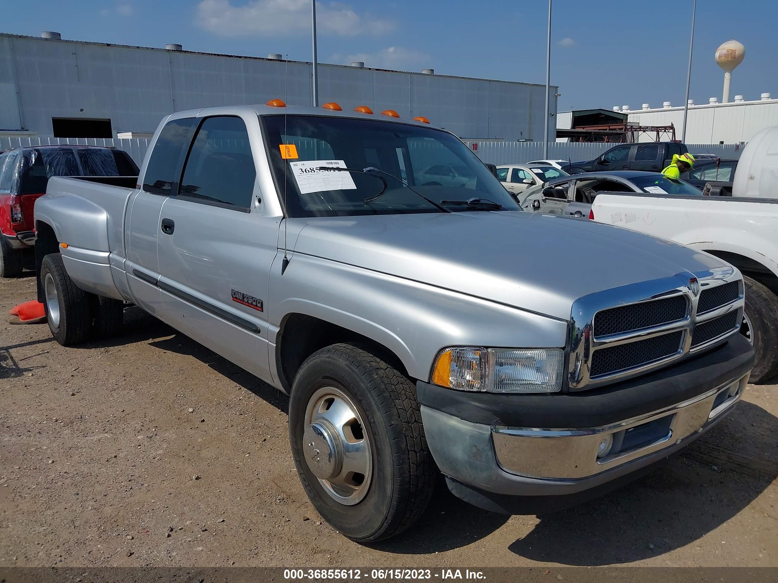 DODGE RAM 2001 1b7mc33631j603577