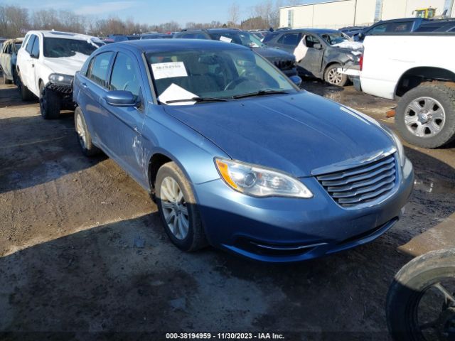 CHRYSLER 200 2011 1c3bc1fb1bn555063