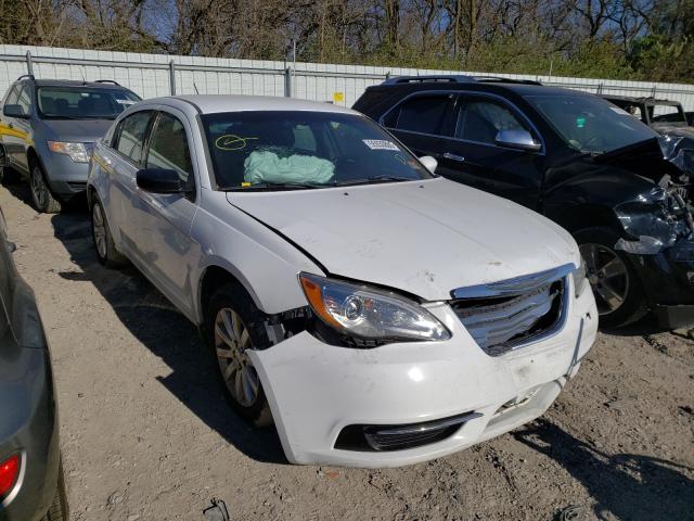 CHRYSLER 200 TOURIN 2011 1c3bc1fb4bn551024