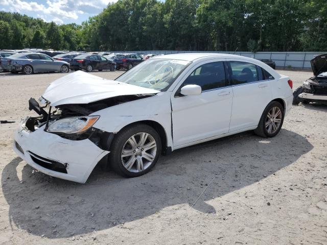 CHRYSLER 200 TOURIN 2011 1c3bc1fb5bn579690