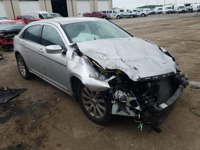 CHRYSLER 200 TOURIN 2011 1c3bc1fb5bn625471