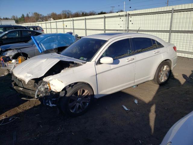 CHRYSLER 200 TOURIN 2011 1c3bc1fb6bn570352