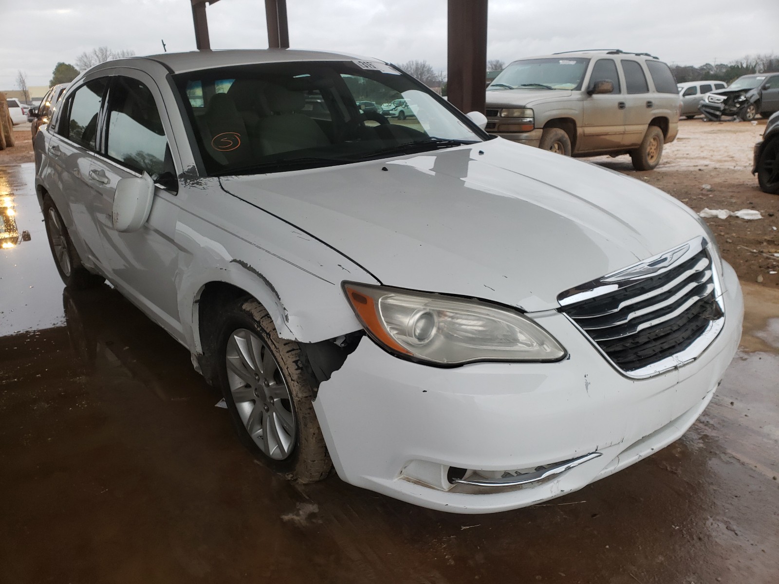 CHRYSLER 200 TOURIN 2011 1c3bc1fg0bn550111