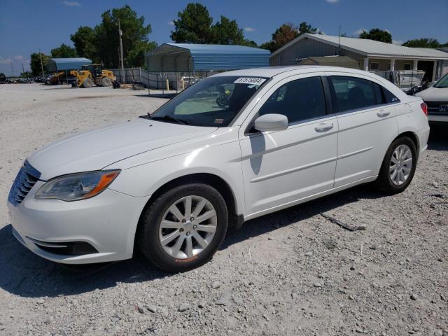 CHRYSLER 200 TOURIN 2011 1c3bc1fg1bn550621