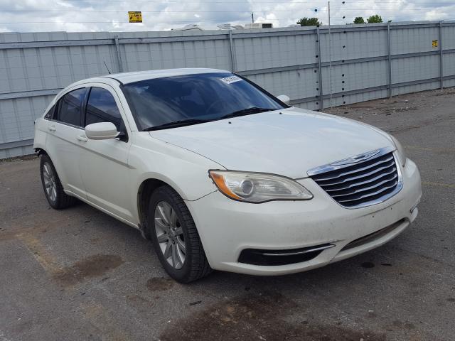 CHRYSLER 200 TOURIN 2011 1c3bc1fg2bn521094