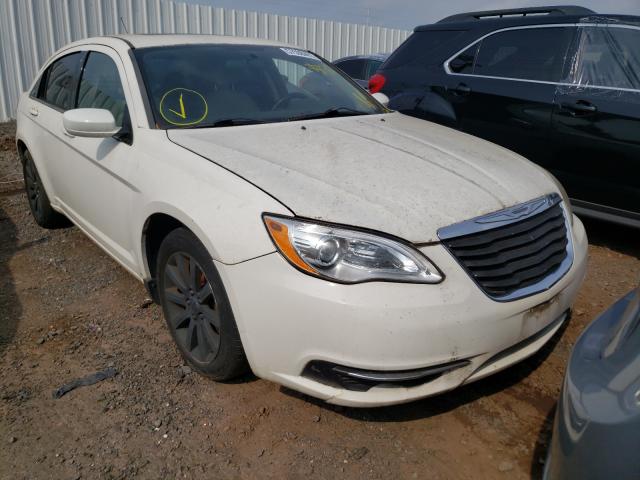 CHRYSLER 200 TOURIN 2011 1c3bc1fg2bn522391