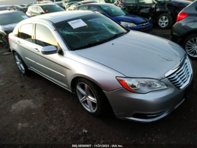 CHRYSLER 200 2011 1c3bc1fg2bn545038