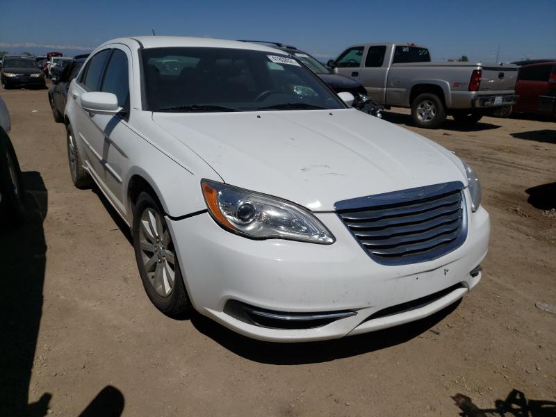 CHRYSLER 200 TOURIN 2011 1c3bc1fg4bn617468