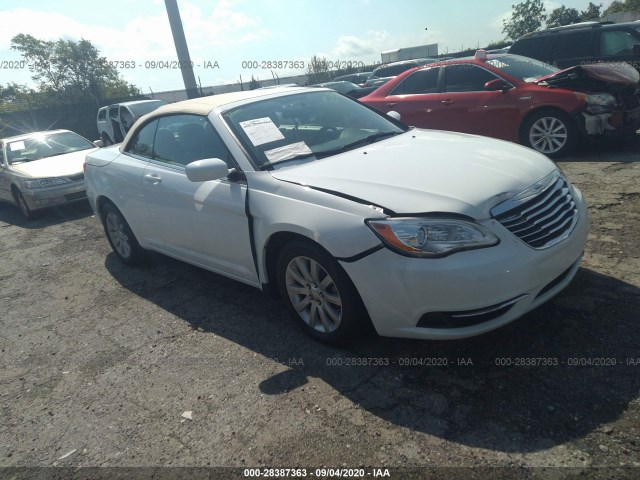 CHRYSLER 200 2011 1c3bc2eg2bn622885