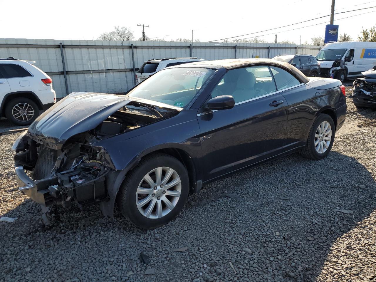 CHRYSLER 200 2011 1c3bc2eg8bn563700