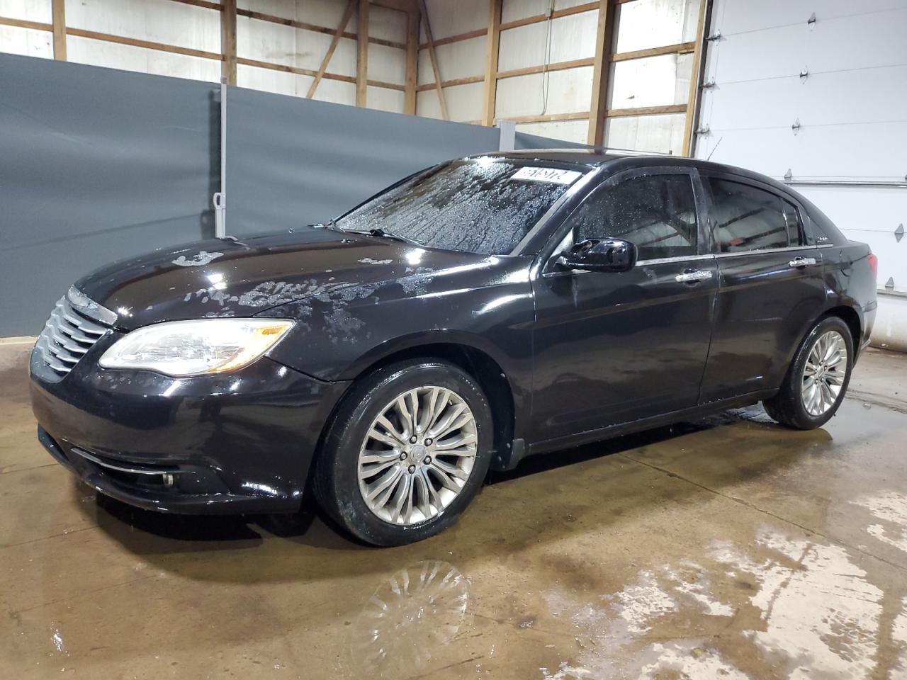 CHRYSLER 200 2011 1c3bc2fb0bn500836