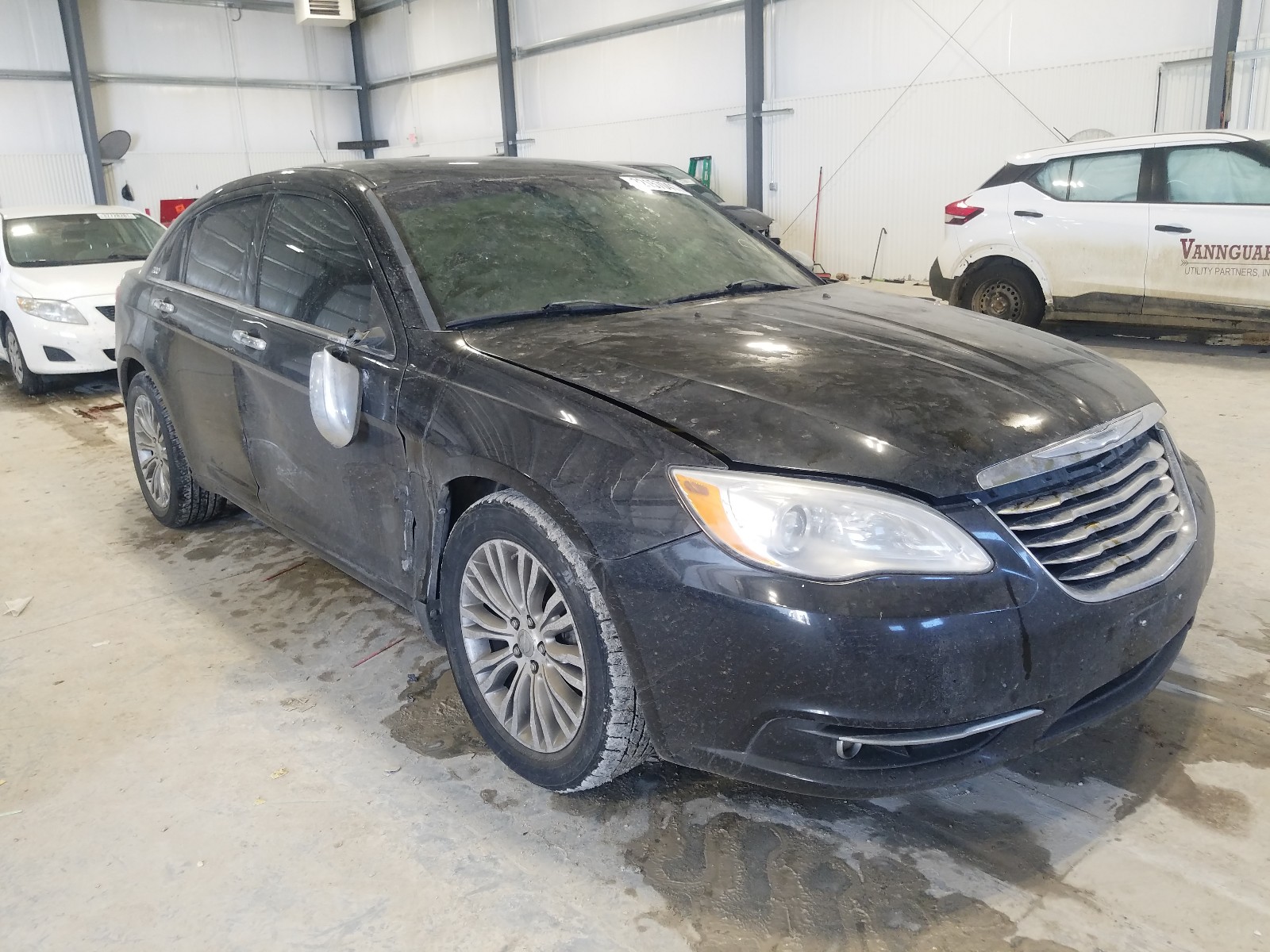 CHRYSLER 200 LIMITE 2011 1c3bc2fg4bn506022