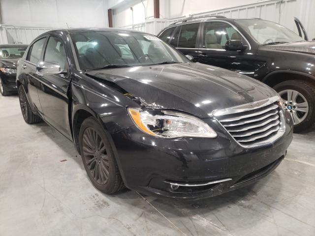 CHRYSLER NULL 2011 1c3bc2fgxbn518045