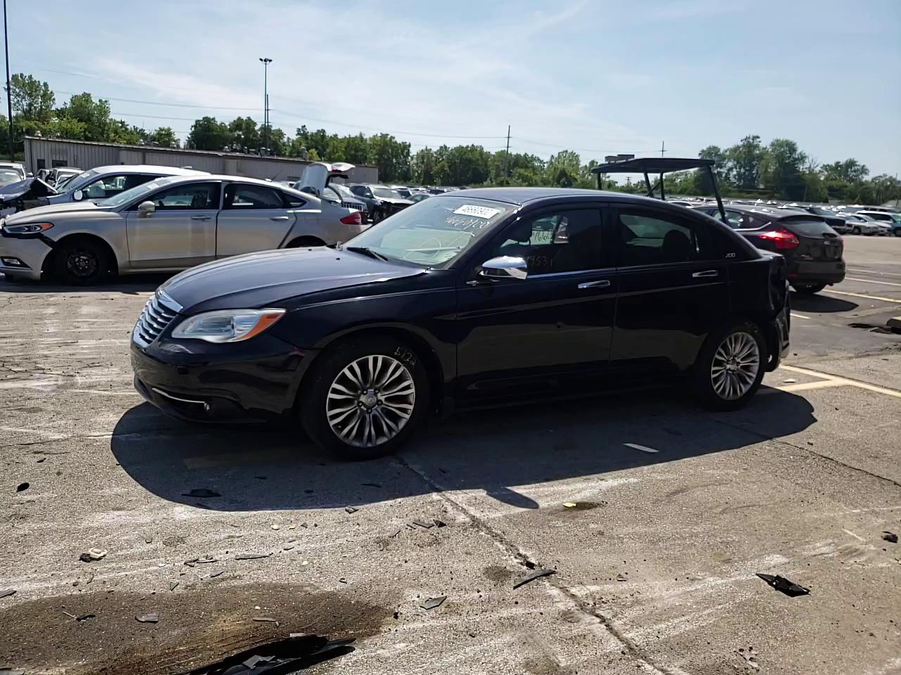 CHRYSLER 200 LIMITE 2011 1c3bc2fgxbn571036