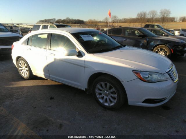 CHRYSLER 200 2011 1c3bc4fb0bn560448