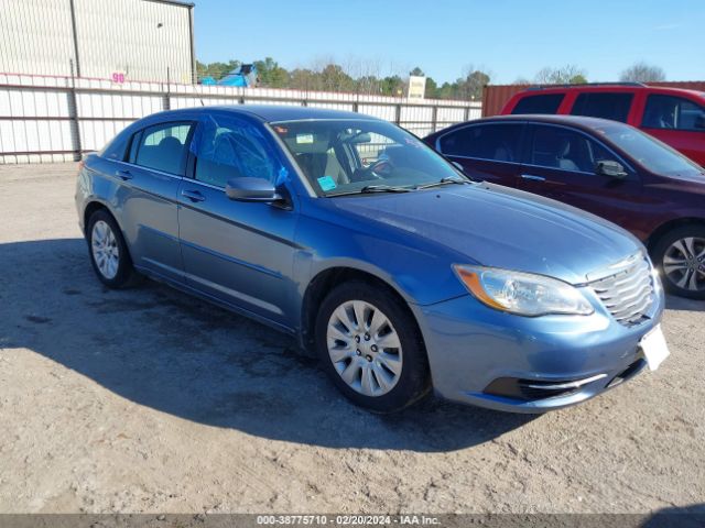 CHRYSLER 200 2011 1c3bc4fb3bn550500