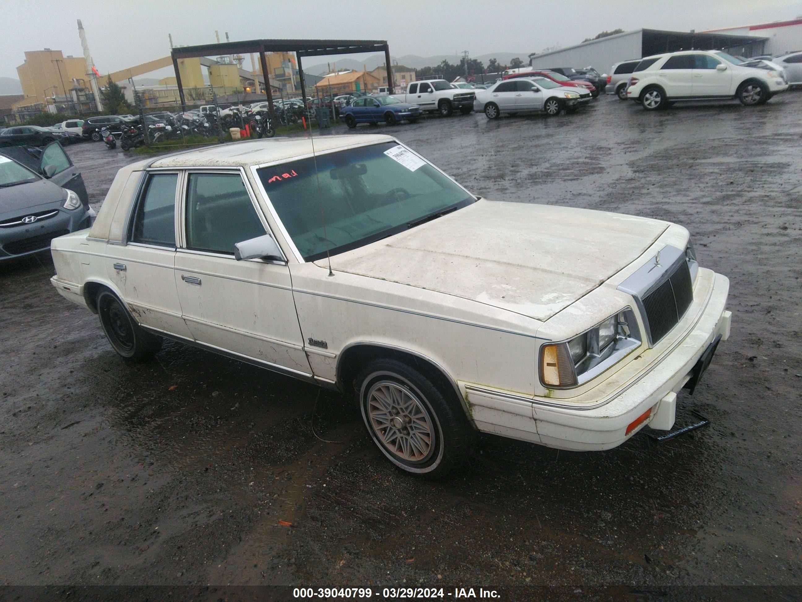 CHRYSLER LE BARON 1987 1c3bc56exhf325784