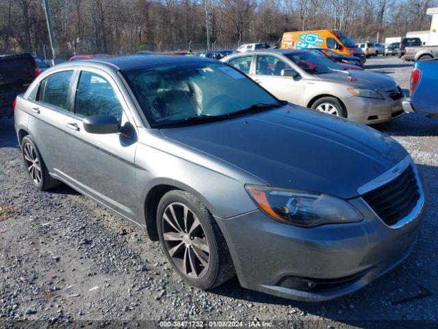 CHRYSLER 200 2011 1c3bc8fg8bn623475