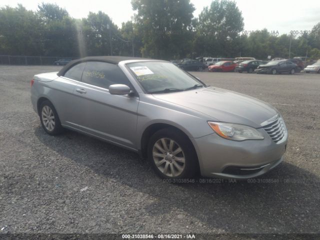 CHRYSLER 200 2013 1c3bcbeb0dn512084