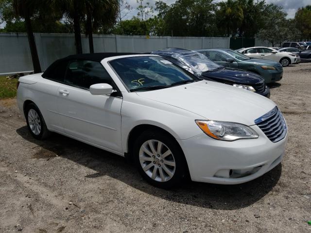 CHRYSLER 200 TOURIN 2013 1c3bcbeg3dn623532