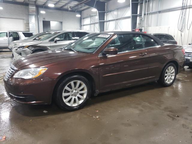 CHRYSLER 200 TOURIN 2013 1c3bcbeg4dn659438