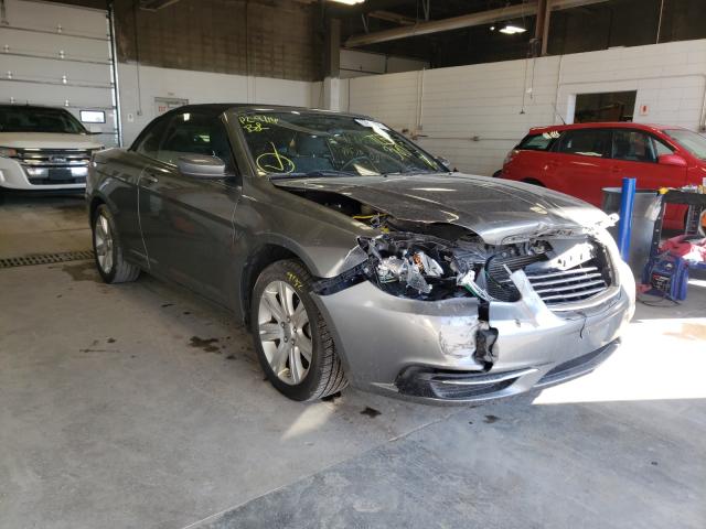 CHRYSLER 200 TOURIN 2013 1c3bcbeg5dn693386