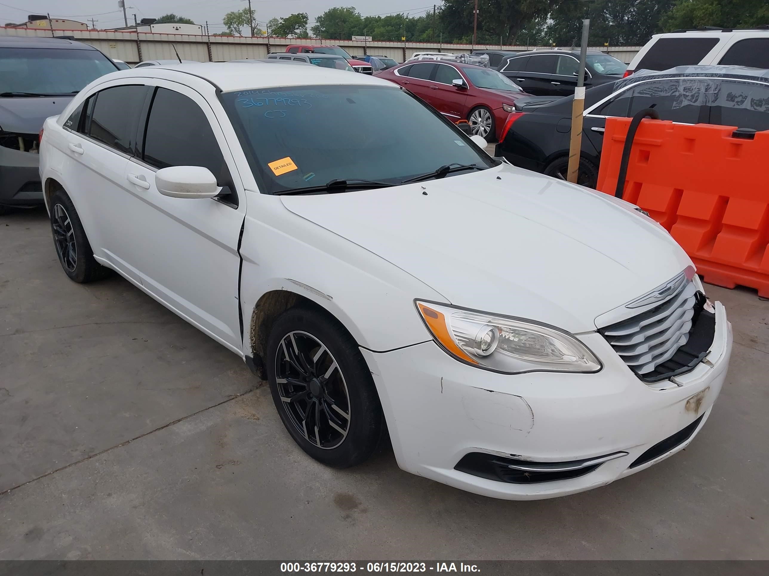 CHRYSLER 200 2014 1c3ccbab1en208693