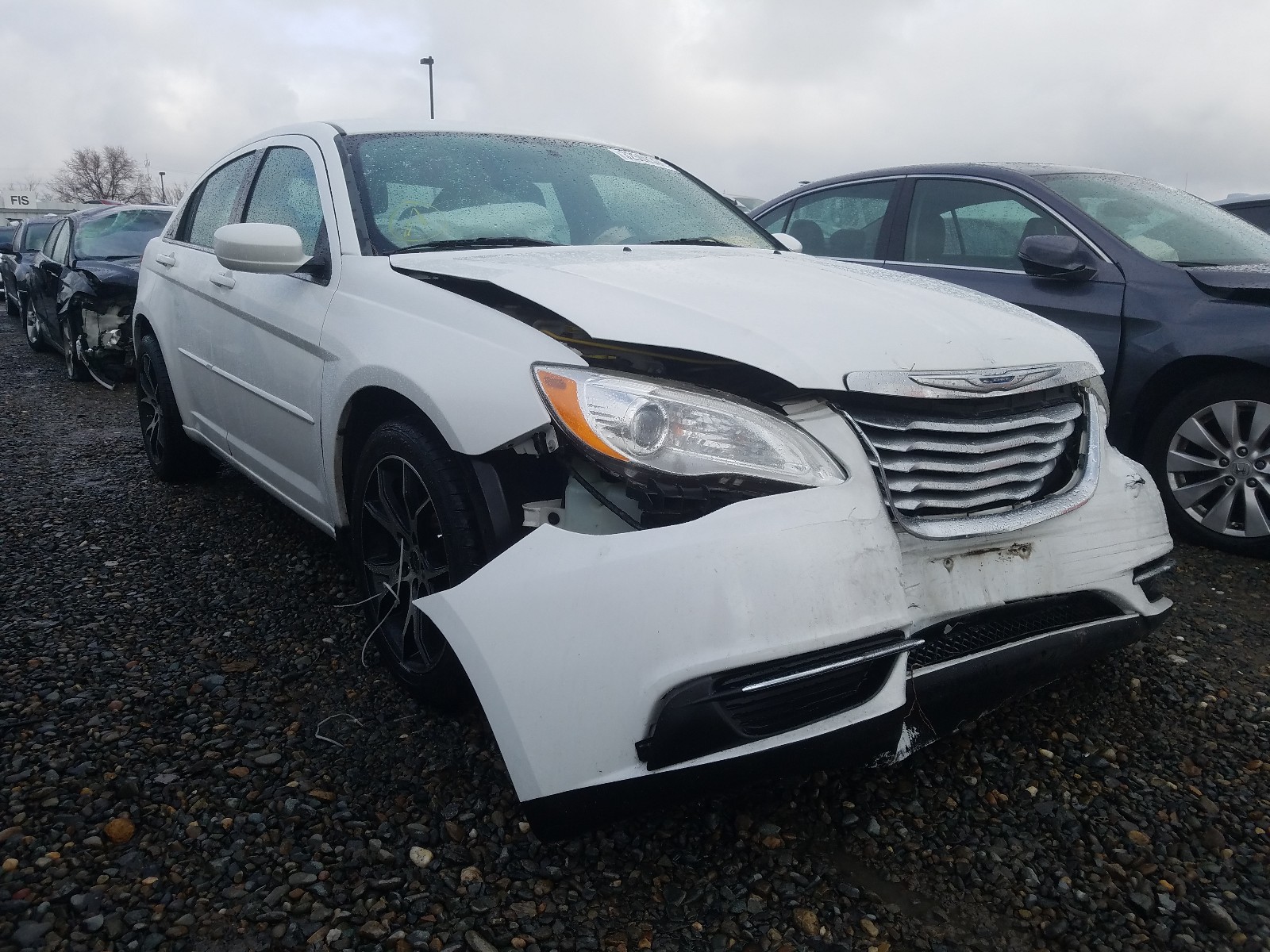 CHRYSLER 200 LX 2012 1c3ccbab2cn202298