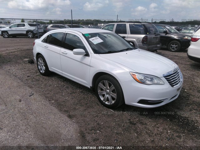 CHRYSLER 200 2013 1c3ccbab2dn698401